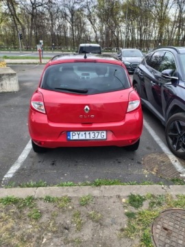 Renault Clio III Hatchback 5d 1.2 i 16V 75KM 2009 RENAULT CLIO III (BR0/1, CR0/1) 1.2 16V (BR02, BR0J, BR11, CR02, CR0J,, zdjęcie 1