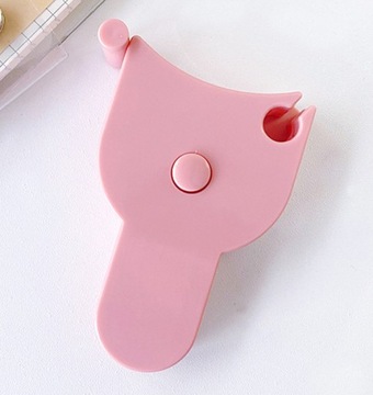 Сантиметровая мера для измерения окружности тела 150 см.