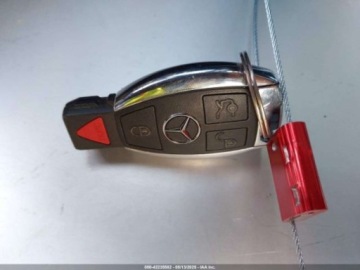 Mercedes Klasa C W205 2017 Mercedes-Benz Klasa C 2017 MERCEDES-BENZ C 300 LUXURYSPORT 2.0 Benzyna, zdjęcie 11