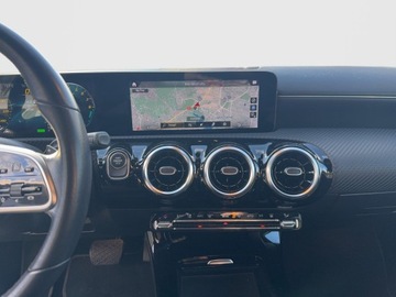 Mercedes Klasa A W177/V177 2020 Mercedes-Benz A 250 250e Plug in Hybrid Pakiet Pro, zdjęcie 12