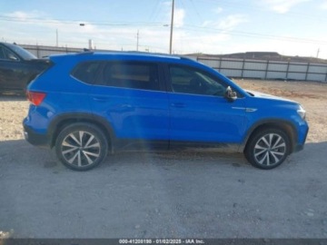 Volkswagen 2023 Volkswagen Inny Taos, 2023r., 1.5L 1.5 Benzyna 158KM, zdjęcie 4