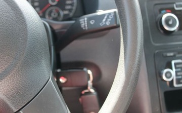 Volkswagen Caddy III Kombi Facelifting 1.6 TDI 102KM 2014 Volkswagen Caddy 1.6D 102KM przeb.163tys klima hak ksiazka 1.6 Diesel, zdjęcie 28