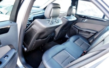 Mercedes Klasa E W212 Limuzyna 350 CDI BlueEFFICIENCY 231KM 2009 Mercedes-Benz Klasa E 4-Matic , Automat, Ledy, 3.0 Diesel 231KM, zdjęcie 5