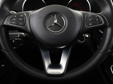 Mercedes Klasa C W205 Kombi 200 184KM 2017 Mercedes C 200 automat full LED półskóra grzane, zdjęcie 20