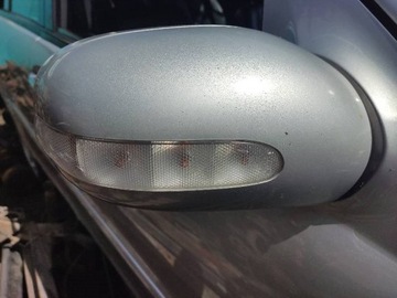 LUSTERKO PRAWE ELEKTRYCZNE MERCEDES W203 DAIMLERCHRYSLER C 200