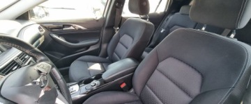 Infiniti Q30 2.2D 170KM 2019 Infiniti Q30 2019r, 2.2 DIESEL. AUTOMAT. Lekko uszkodzony lewy tyl. Jezdzi, zdjęcie 6