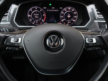 Volkswagen Tiguan II SUV 2.0 TDI 190KM 2016 VW Tiguan 2.0 TDI, Salon Polska, Serwis ASO, zdjęcie 18