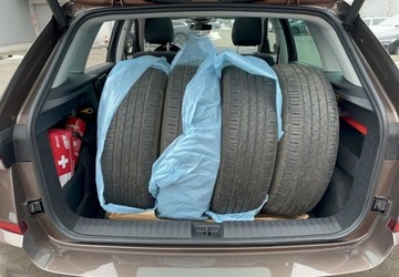 Skoda Kamiq Crossover 1.0 TSI 110KM 2021 Skoda Kamiq 1.0 TSI 110 KM 6 bieg. manual Style Benzyna 110KM, zdjęcie 29