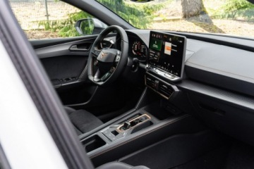Cupra Leon II Hatchback Facelifting 1.5 eTSI MHEV 150KM 2025 Cupra Leon 1.5 eTSI 150 KM DSG, zdjęcie 26