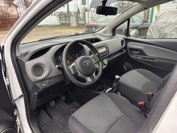 Toyota Yaris III Hatchback 5d Facelifting 1.33 Dual VVT-i 99KM 2015 Toyota Yaris 1.3 benz 99KM|Klima|Isofix|Salon PL, zdjęcie 11