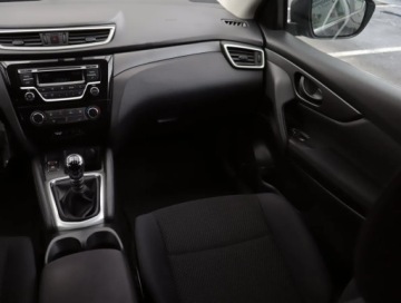 Nissan Qashqai II Crossover 1.2 DIG-T 115KM 2016 Nissan Qashqai 1.2 DIG-T, Salon Polska, Klima, zdjęcie 7