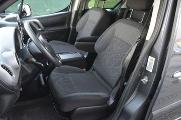 Peugeot Partner II 2018 Peugeot Partner 1.2T nawi doinwestowany Car Play, zdjęcie 14