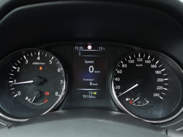 Nissan Qashqai II Crossover 1.2 DIG-T 115KM 2016 Nissan Qashqai 1.2 DIG-T, Salon Polska, Navi, zdjęcie 10