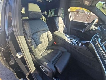 BMW X6 G06 2025 BMW X6 xDrive40i 2025 3.0l 3.0 Benzyna 375KM, zdjęcie 9