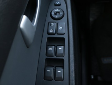 Kia Sportage III SUV Facelifting 2.0 CRDi 136KM 2015 Kia Sportage 2.0 CRDi, 4X4, Klima, Klimatronic, zdjęcie 16