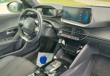 Peugeot 2008 II e-SUV Elektryczny 50kWh 136KM 2023 Peugeot 2008 e-2008 GT SalonPL FVat Od Reki Bogata Wersja Elektryczny, zdjęcie 17