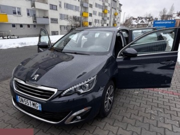 Peugeot 308 II SW 1.2 PureTech 130KM 2016 Peugeot 308 1.2 PureTech 130KM GPF Stop &amp; Start Allure Business-Paket 2016r