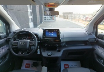 Toyota 2022 Toyota Proace City Verso 1.2 130KM Automat Business Line 7 osobowy 1.2, zdjęcie 11