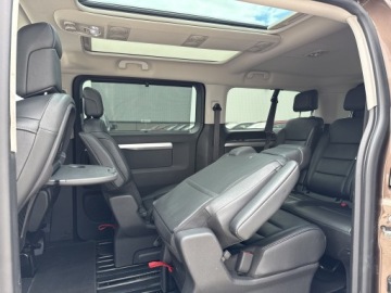 Toyota Proace II Furgon Medium 2.0 D-4D 177KM 2022 Toyota PROACE VERSO 2.0 D4-D Long VIP PROACE Verso, zdjęcie 9
