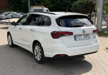 Fiat Tipo II Station Wagon 1.6 MultiJet 120KM 2019 Fiat Tipo Fiat Tipo 1.6 MultiJet DCT Business Line 1.6 Diesel 120KM, zdjęcie 6