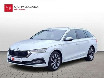 Skoda Octavia IV Kombi Plug-in 1.4 TSI iV Plug-In Hybrid 204KM 2021 Skoda Octavia serwis ASO 1.4hybryda 204KM bezwypadkowy pakiety SmartLink h