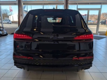 Audi Q7 II 2026 AUDI Q7 55 TFSI e quattro S Line Suv 3.0 (394KM) 2026, zdjęcie 3