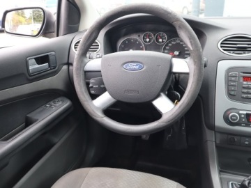 Ford Focus II Hatchback 5d 1.6 Duratec Ti-VCT 115KM 2007 Ford Focus 1.6 i, Salon Polska, Klima, zdjęcie 6