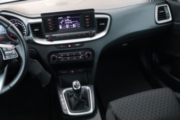 Kia Ceed III Kombi 1.6 CRDi 136KM 2021 Kia Ceed 1.6 CRDi MHEV, Salon Polska, Serwis ASO, zdjęcie 7