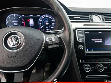 Volkswagen Passat B8 Variant 2.0 TDI BlueMotion SCR 190KM 2017 Od ręki - VOLKSWAGEN Passat 2.0 TDI Highline Combi 190KM 2017, zdjęcie 13
