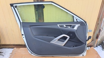 HYUNDAI VELOSTER - DVEŘE PŘEDNÍ LEVÉ KOMPLETNÍ
