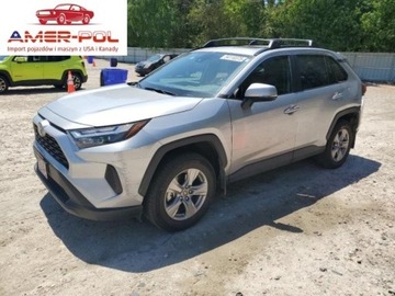 Toyota RAV4 V 2023 Toyota RAV4 Xle fwd 2.5 Benzyna 203KM