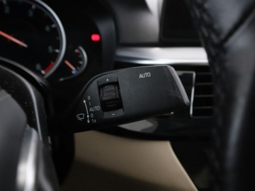 BMW Seria 5 G30-G31 Limuzyna 520d 190KM 2017 BMW 520 4x4 automat full LED skóra navi kamera i, zdjęcie 33