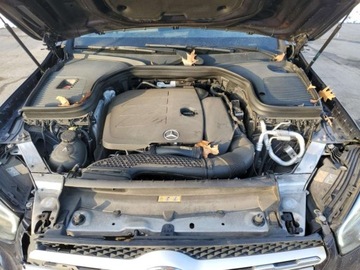 Mercedes GLC C253 2020 Mercedes-Benz GLC 300 4Matic 2020 2.0l 2.0 Benzyna 255KM, zdjęcie 4