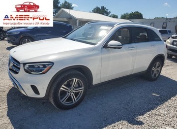 Mercedes GLC C253 2021 Mercedes-Benz GLC 300 4Matic 2021 2.0l 2.0 Benzyna 255KM
