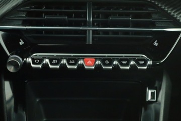 Peugeot 2008 II SUV 1.2 PureTech 130KM 2021 Peugeot 2008 1.2 PureTech, Salon Polska, zdjęcie 13