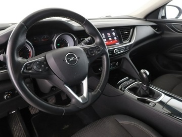 Opel Insignia II Sports Tourer 1.5 Turbo 140KM 2017 Opel Insignia Innovation półskóra niski, zdjęcie 13
