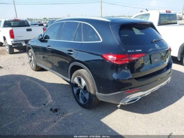 Mercedes GLC C254/X254 2024 Mercedes-Benz GLC 300 4Matic Suv 2024 2.0l 2.0 Benzyna 255KM, zdjęcie 2