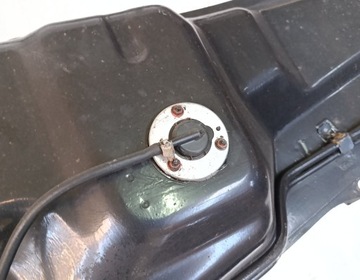 БАК ДЛЯ ДИЗЕЛЬНОГО ТОПЛИВА MITSUBISHI PAJERO III 3.2 DI-D 5 ДВЕРЕЙ