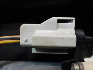 DODGE NITRO 2.8 CRD 08R ZVEDÁK OKNO LEVÝ ZADNÍ