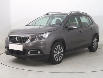 Peugeot 2008 I SUV Facelifting 1.6 BlueHDi 99KM 2018 Peugeot 2008 1.6 BlueHDi, Navi, Klima, Tempomat, zdjęcie 1