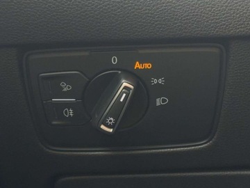 Volkswagen Arteon Fastback Facelifting 2.0 TSI 190KM 2023 Volkswagen Arteon Shooting Brake R-Line 2.0 TSI 190KM DSG, Bogate wyposaze, zdjęcie 35