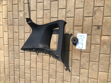 5N0867287 VW TIGUAN OSŁONA POSZYCIE SŁUPKA