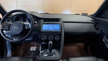 Jaguar E-Pace SUV 2.0 i4P 200KM 2018 Jaguar E-Pace Salon Polska FV 23 R CARS Warszawa 2.0 Benzyna 200KM, zdjęcie 13