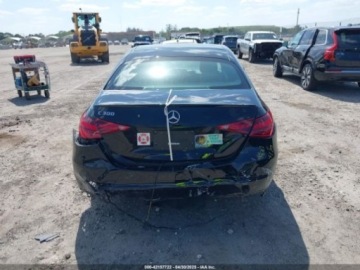 Mercedes Klasa C W206 2024 Mercedes-Benz Klasa C 300, 2024r., 2.0L 2.0 Benzyna 255KM, zdjęcie 6