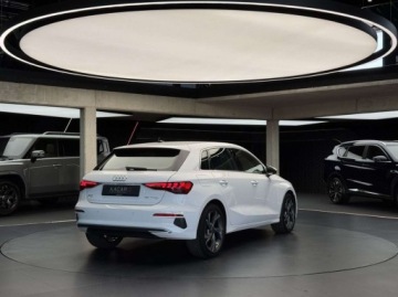 Audi A3 8Y Sportback 1.5 35 TFSI 150KM 2023 Audi A3 Sportback 35 TFSI mHEV Advanced S tronic Nawigacja Podgrzewane f, zdjęcie 34