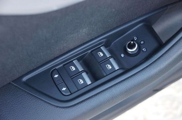 Audi A4 B9 Limousine 2.0 TDI 150KM 2015 Audi A4 Limousine 2.0 TDI CR 150 KM, Virtual, Navi, Full LED Matrix, GWARA, zdjęcie 25