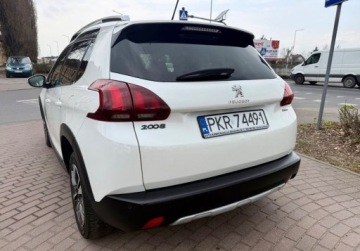 Peugeot 2008 I SUV Facelifting 1.2 PureTech 110KM 2017 Peugeot 2008 1.2 T NAVI Ledy Panorama dach 1.2 Benzyna 110KM, zdjęcie 18