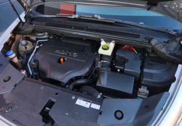 DS 5 Hatchback (Citroen) 2.0 HDi 163KM 2012 Citroen DS5 Citroen DS5 HDi 165 Business 2.0 Diesel 163KM, zdjęcie 27