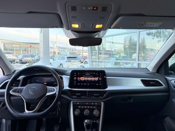 Volkswagen T-Roc I SUV Facelifting 1.5 TSI ACT 150KM 2022 Volkswagen T-Roc VW T-Roc1.5TSI 150KMLife Kamera AktywnyTempomat LED ASO, zdjęcie 14