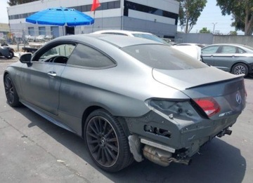 Mercedes Klasa C W205 2019 Mercedes-Benz Klasa C 2019, 3.0L, 4x4, 43 AMG, od ubezpieczalni 3.0 Benzyna, zdjęcie 10